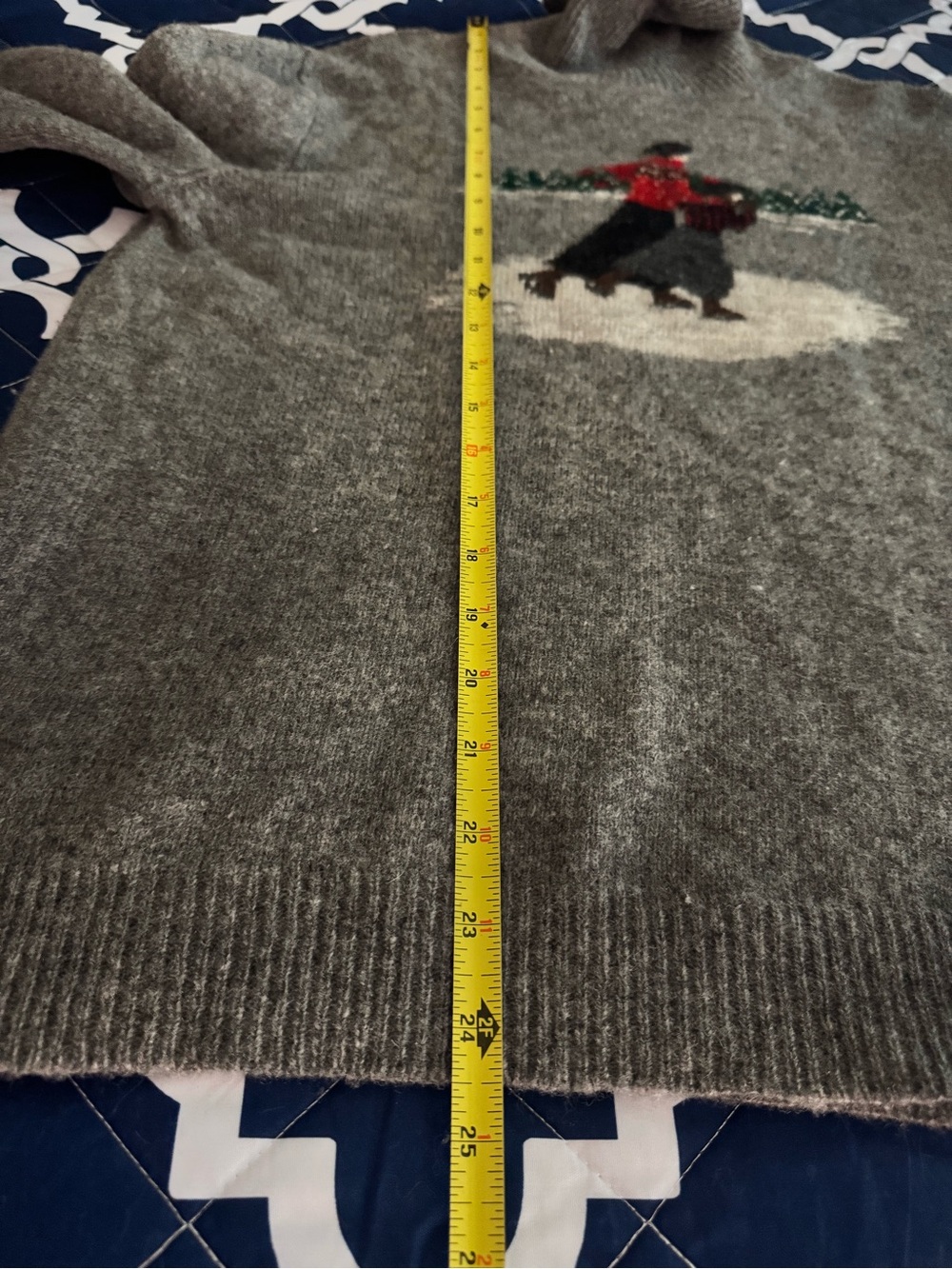 LAUREN RALPH LAUREN Holiday Ice Skaters Turtleneck Sweater - Lambswool - Large - Picture 16 of 16